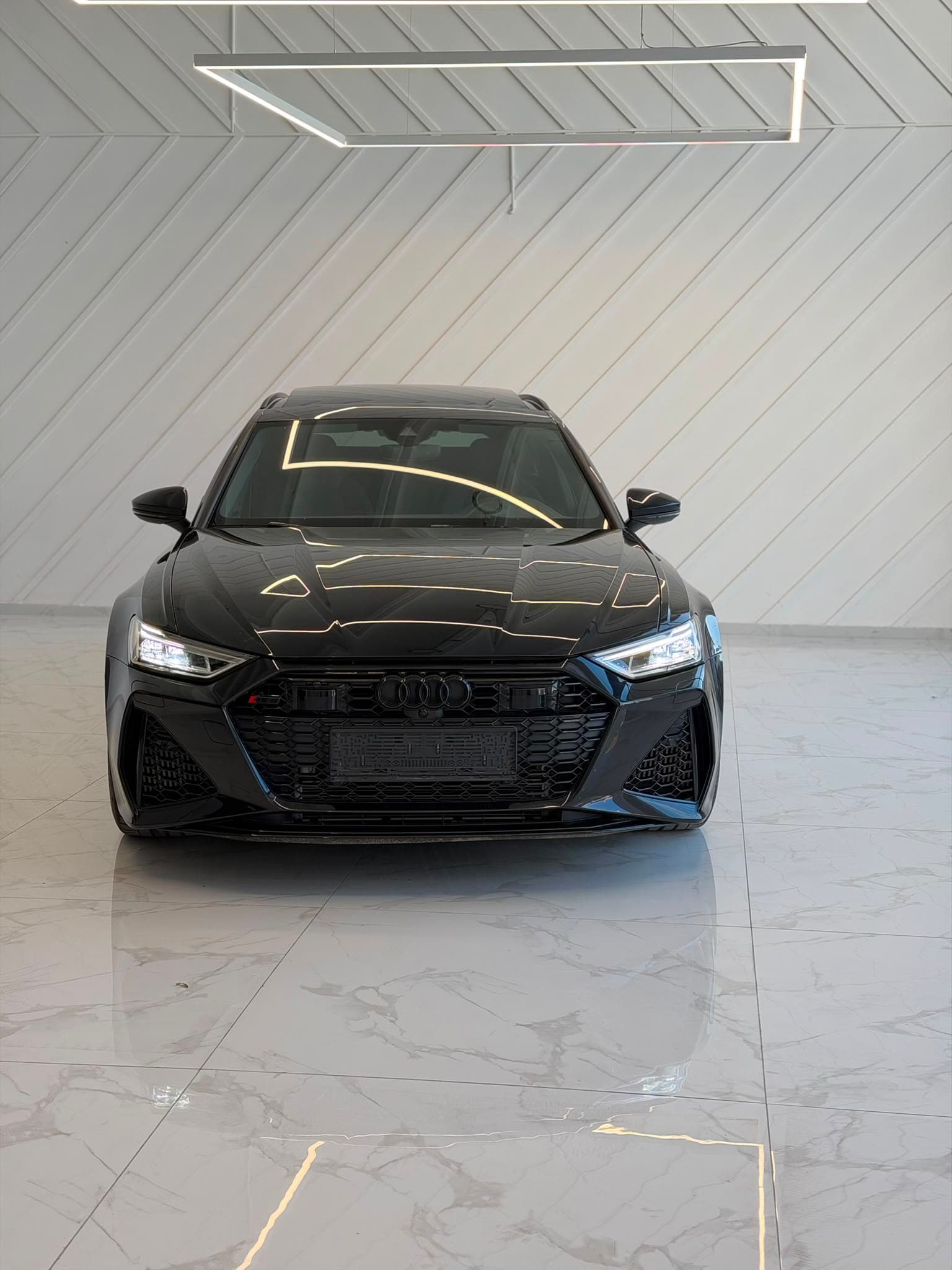 Audi RS6 Performance 630h 4.0L